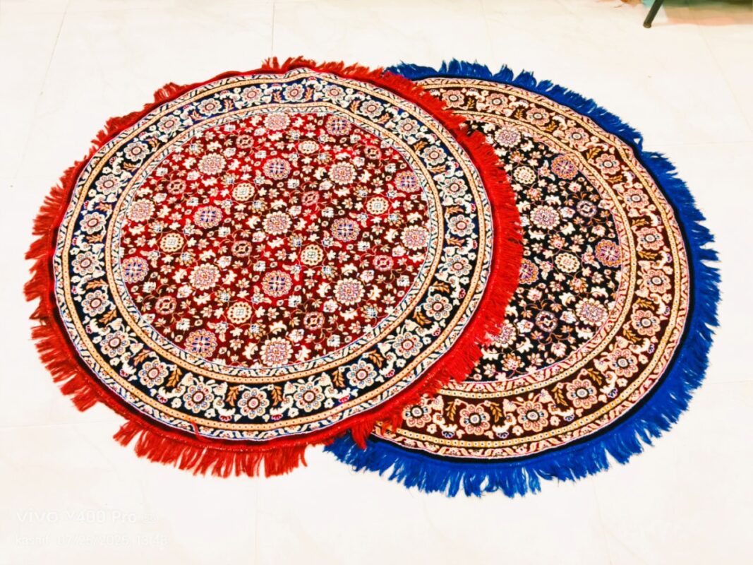 Acrylic Round Carpet Online