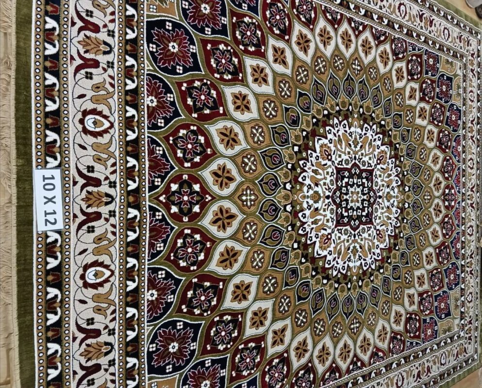 Inayat Carpet 10x12